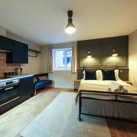 The Willow Apartment *